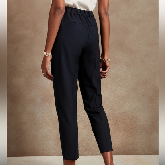 Banana Republic Factory Hayden Tapered Pant - Picture 6 of 10